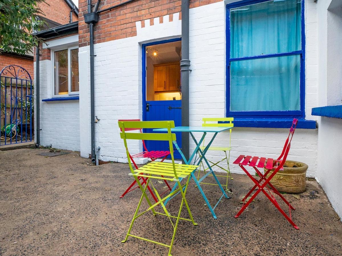 הוילה בלפסט Pass The Keys Colourful, Quirky Artist-Owned 3 Bed Next To Cafes מראה חיצוני תמונה